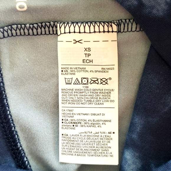 Old Navy Maternity Full Panel Tie-Dye Cropped Leggings - XS - Picture 8 of 12